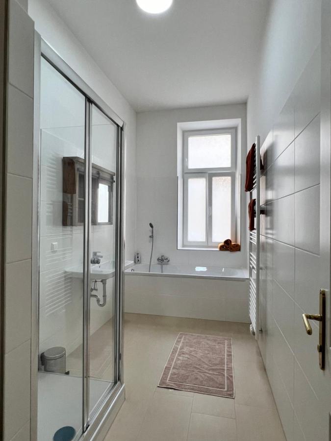 New Exclusive 100M2, Top Location! Vienne Extérieur photo